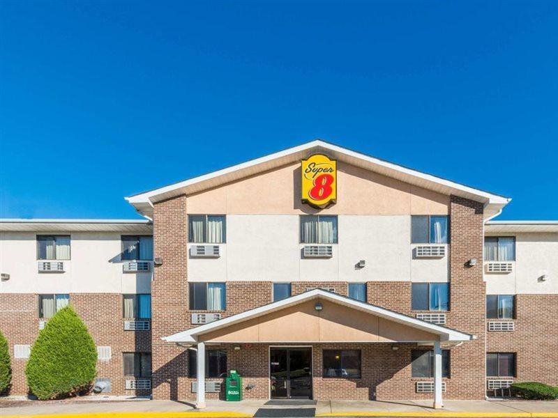 Super 8 By Wyndham Front Royal Hotel Exterior photo