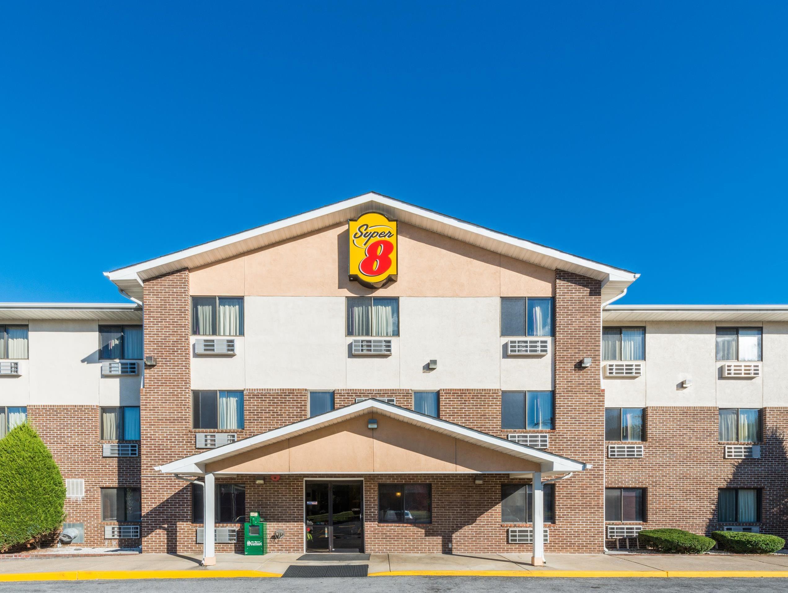 Super 8 By Wyndham Front Royal Hotel Exterior photo